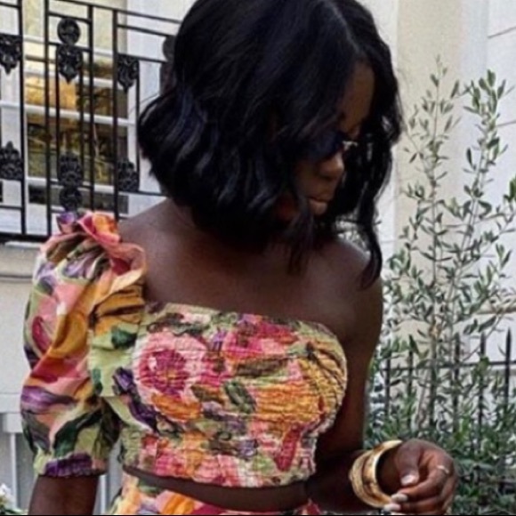 𝗡𝗪𝗧 𝗭𝗮𝗿𝗮 • Printed Asymmetric Top TRF - Picture 9 of 16